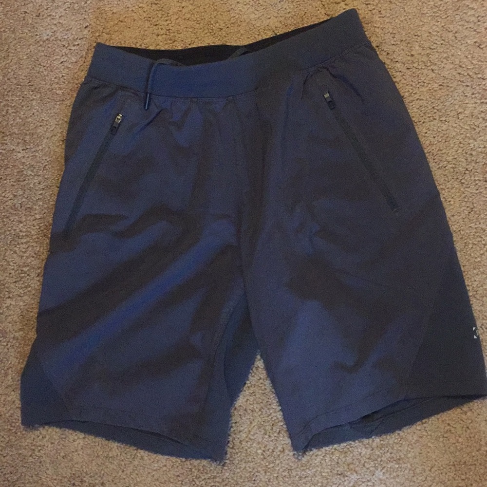 Men’s Lululemon Weightlifting shorts